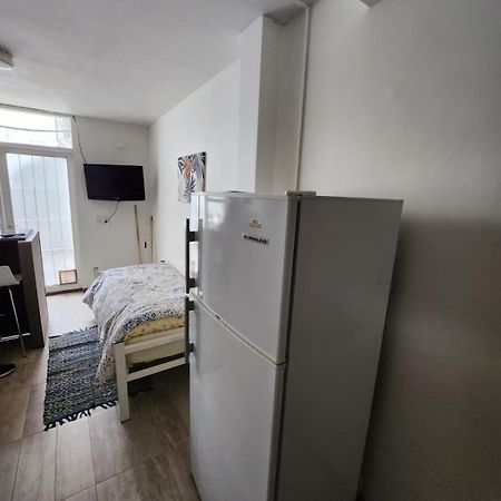 Departamento Ubicadisimo Calle Chile Con Estacionamiento Incluido Capital Mendoza3 Centro Apartment Luaran gambar
