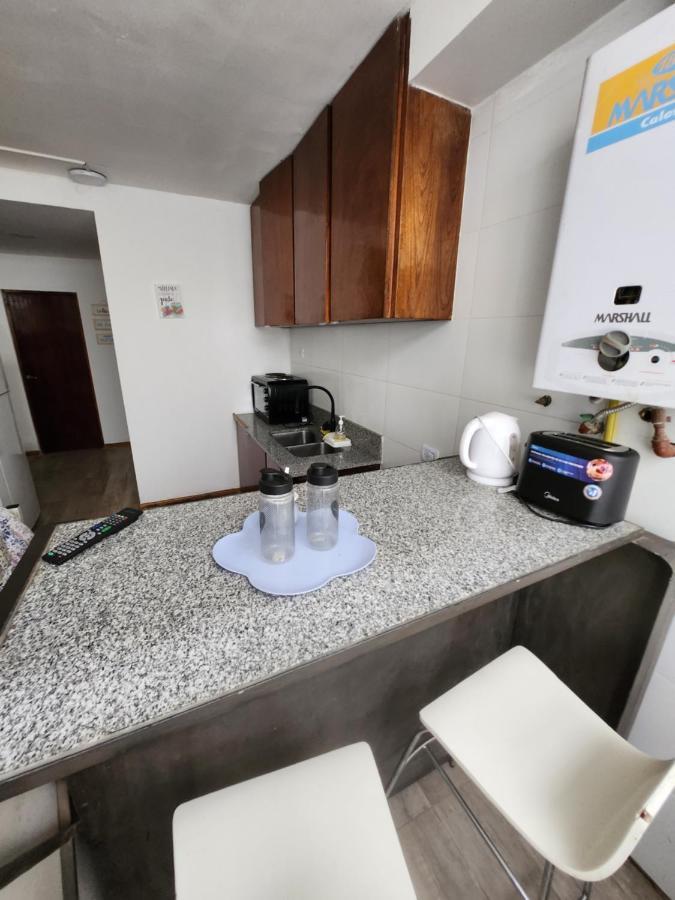 Departamento Ubicadisimo Calle Chile Con Estacionamiento Incluido Capital Mendoza3 Centro Apartment Luaran gambar