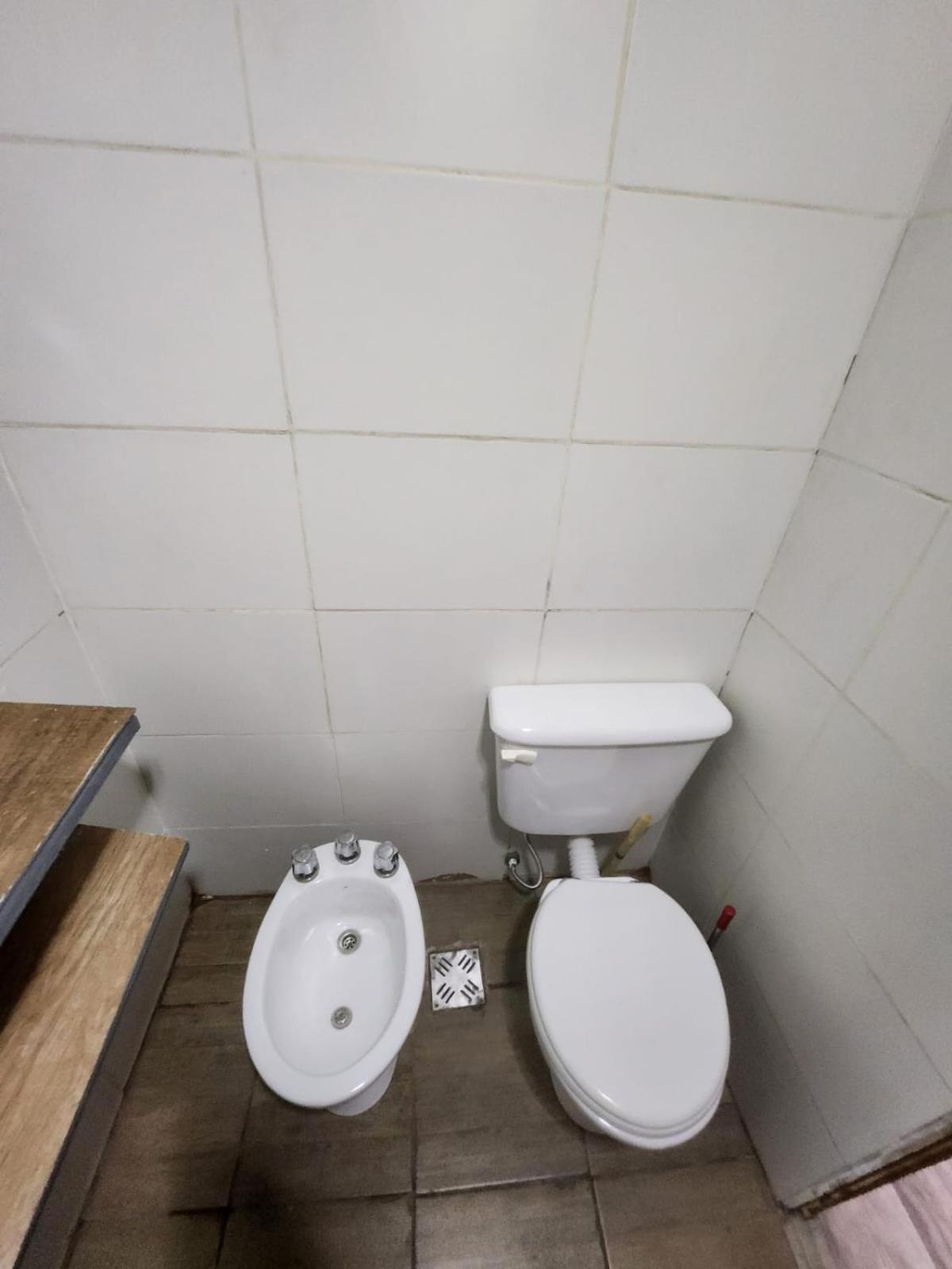 Departamento Ubicadisimo Calle Chile Con Estacionamiento Incluido Capital Mendoza3 Centro Apartment Luaran gambar